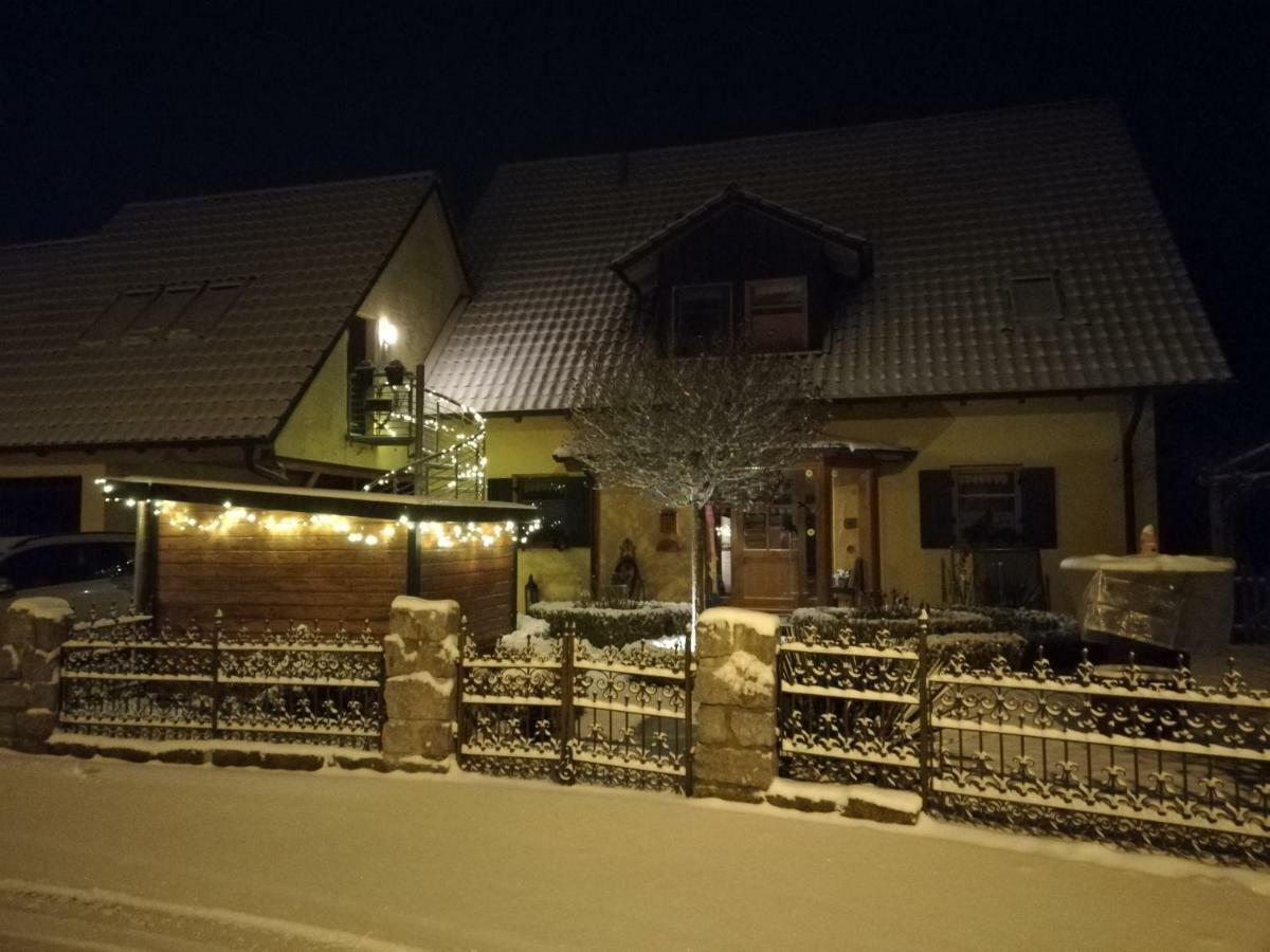 Sweet Home Suite Hallerndorf المظهر الخارجي الصورة
